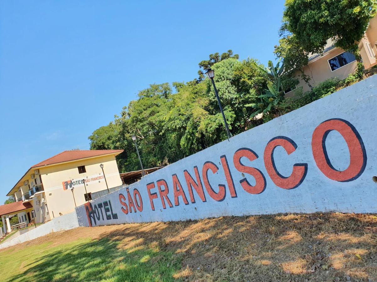Hotel Sao Francisco Tres Barras Do Parana Pr Экстерьер фото