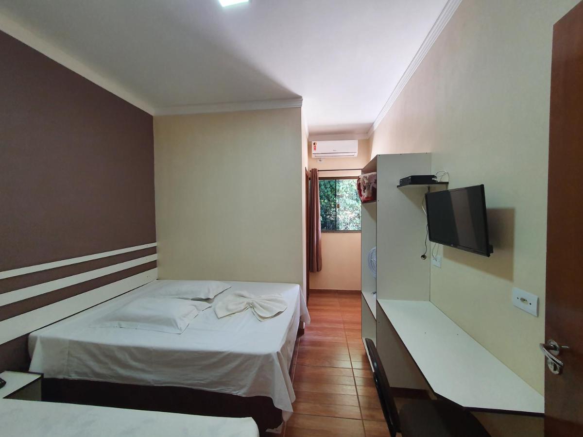 Hotel Sao Francisco Tres Barras Do Parana Pr Экстерьер фото